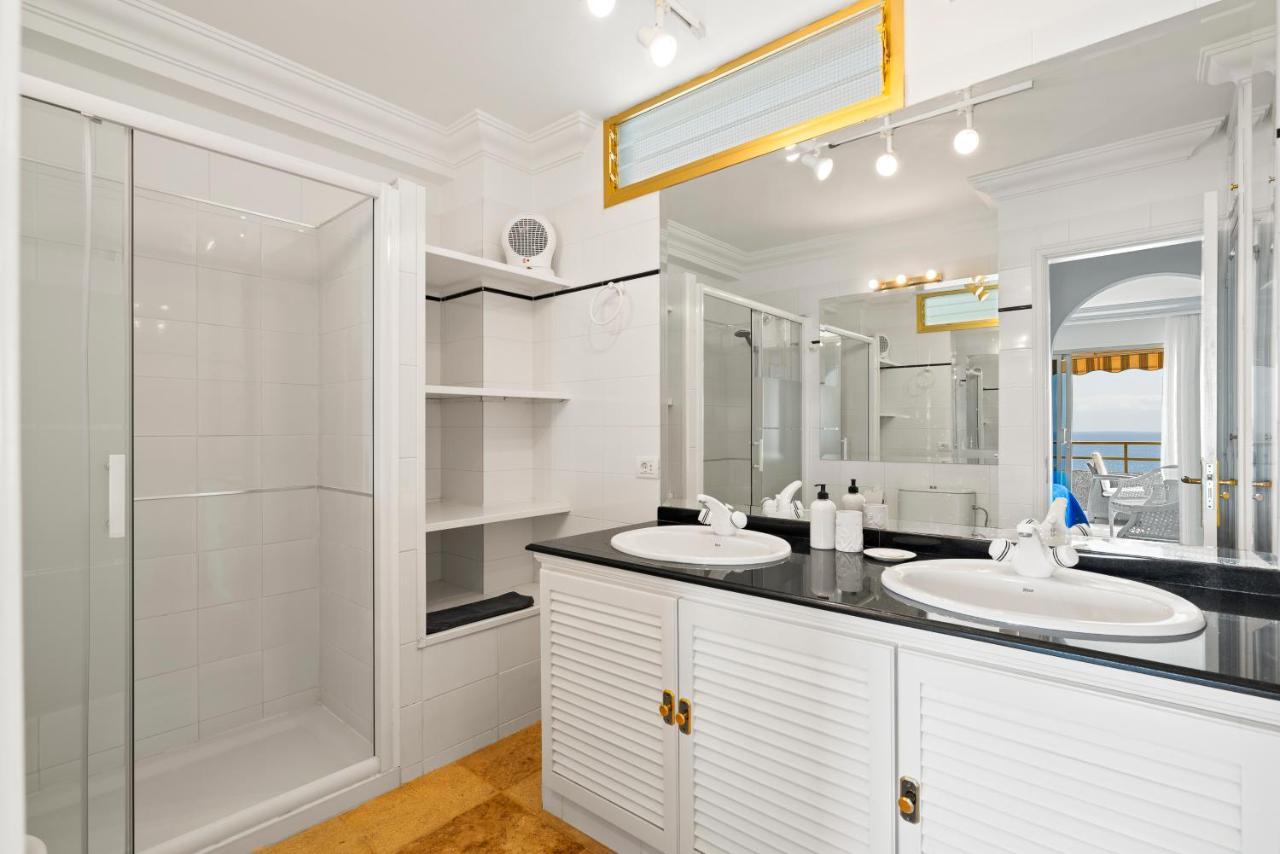 Apartment Spacious With Large Terrace,5 Min *
